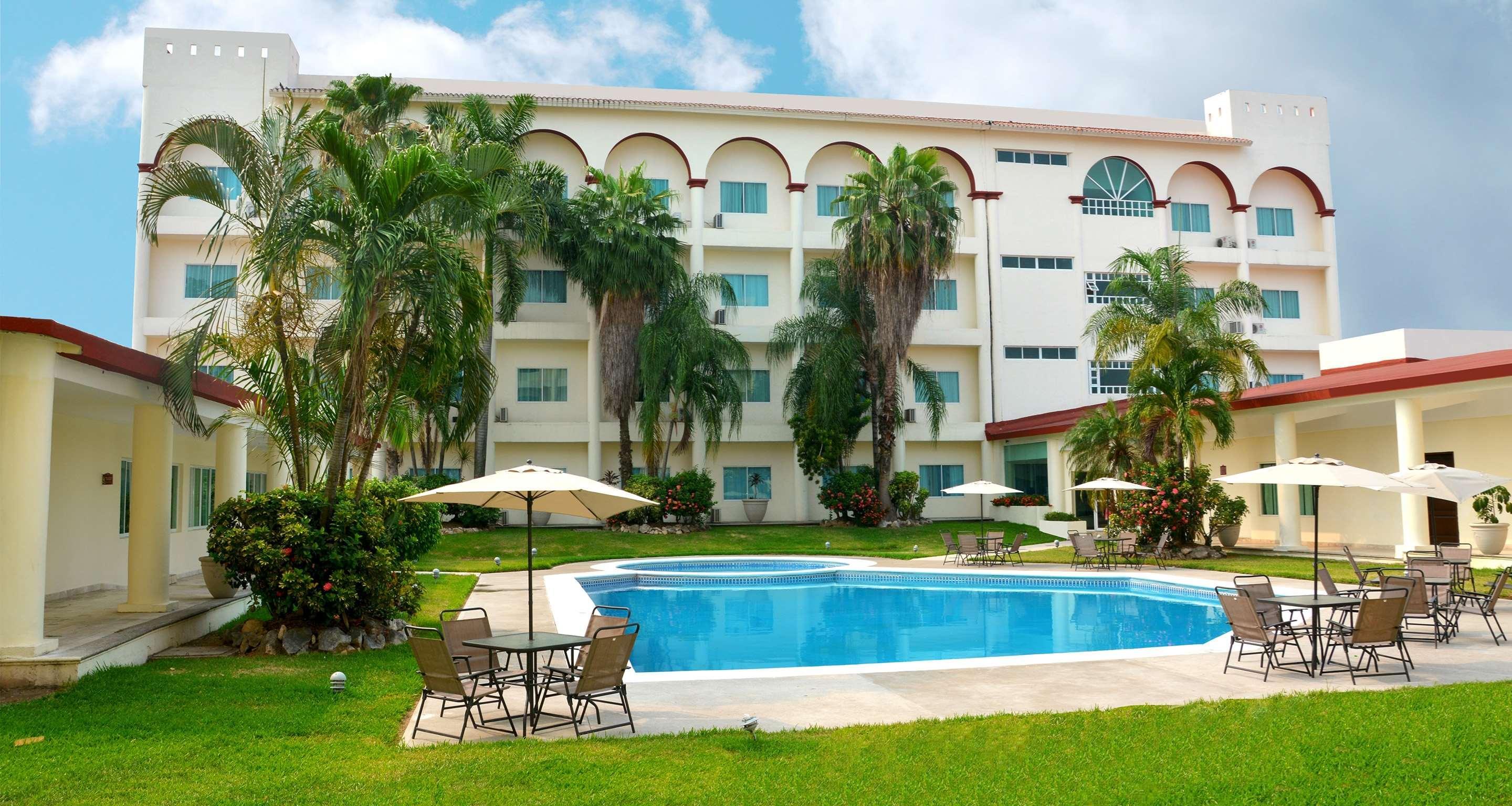 Hotel Gran Tuxtepec Plaza Exterior foto