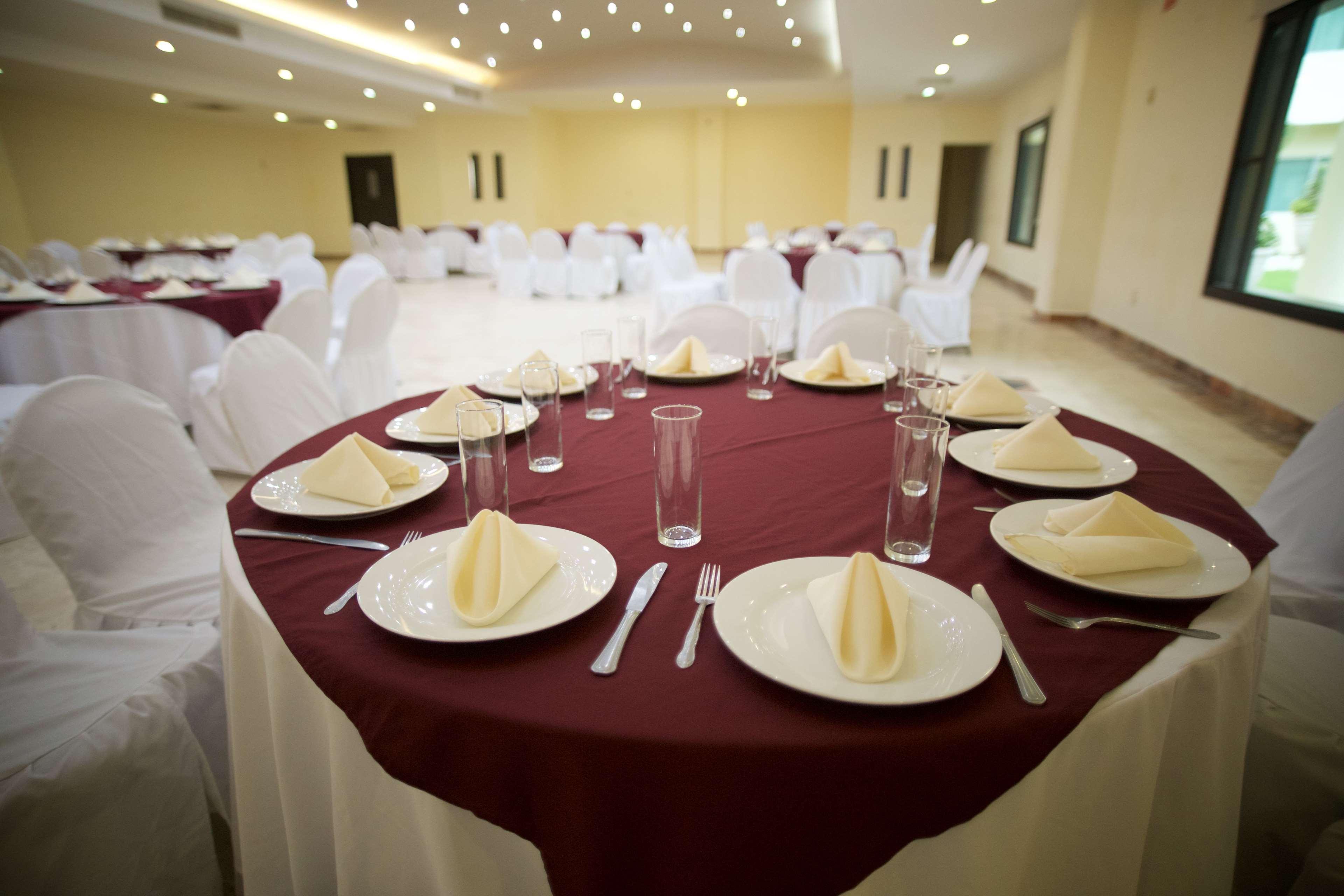 Hotel Gran Tuxtepec Plaza Exterior foto
